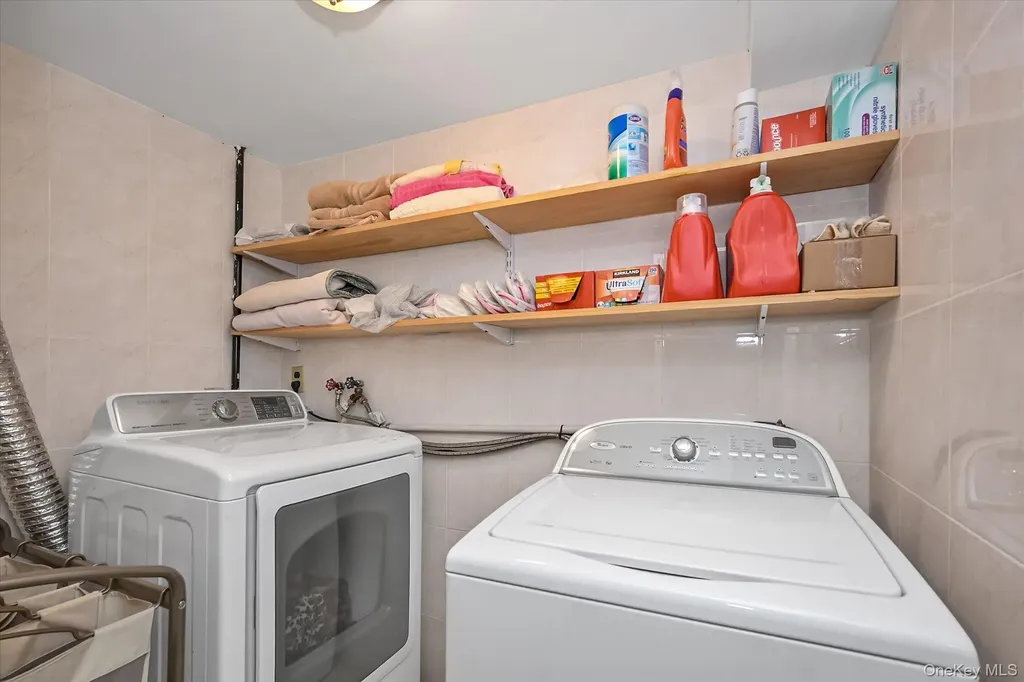 29-42 164th Street Flushing NY 11358