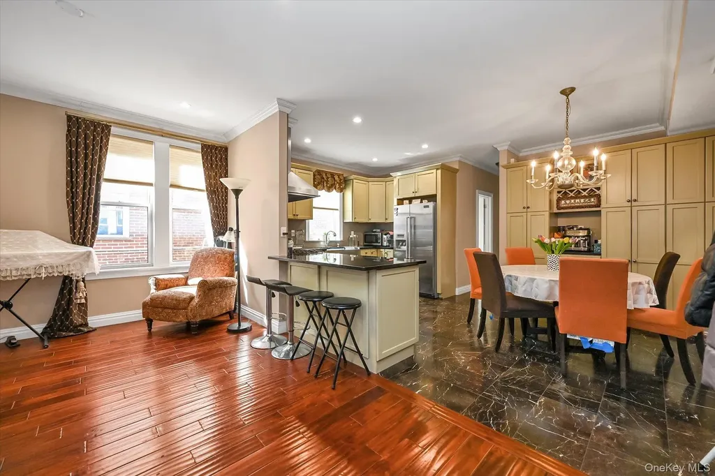 29-42 164th Street Flushing NY 11358
