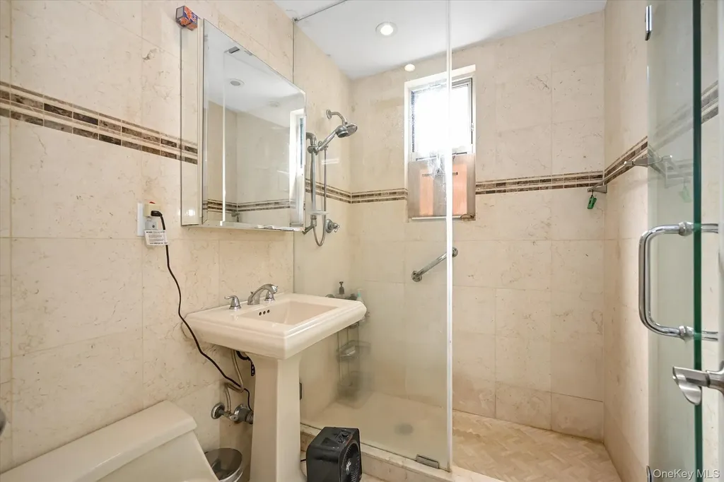 29-42 164th Street Flushing NY 11358