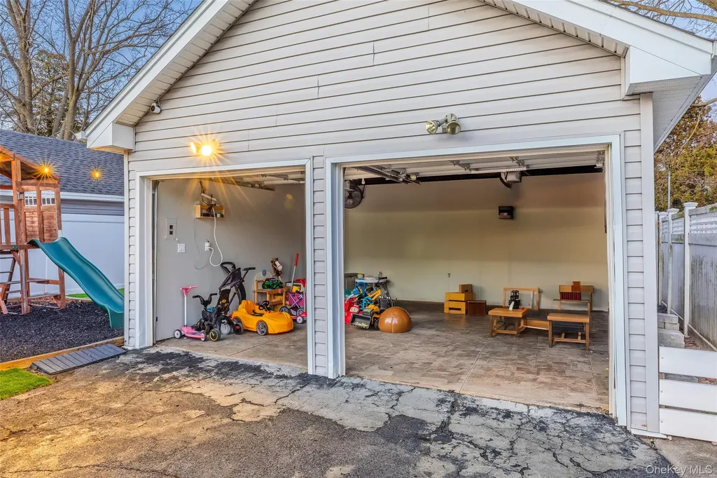 251 Forest Avenue Lynbrook NY 11563