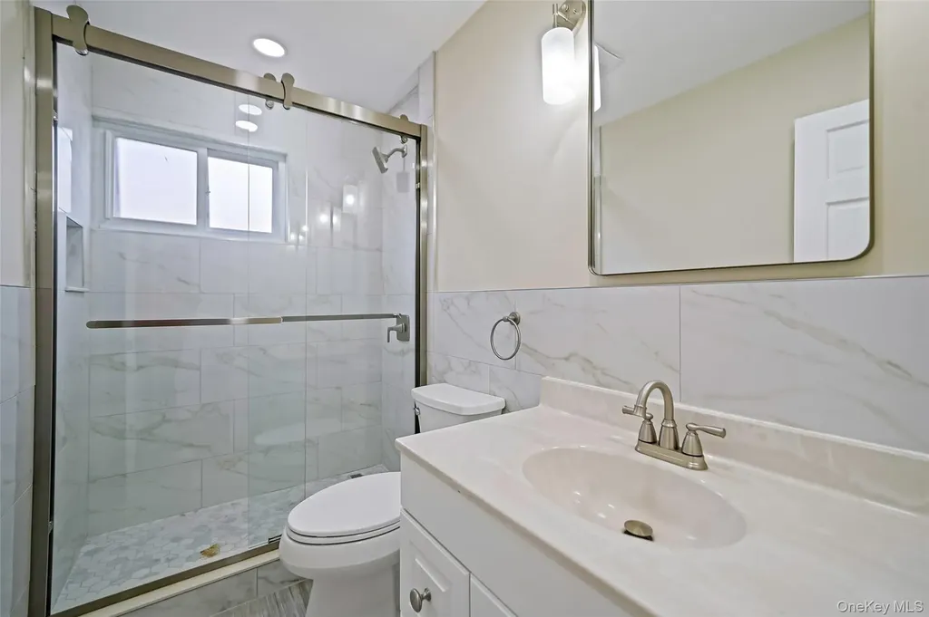 8 Elwood Road Centereach NY 11720