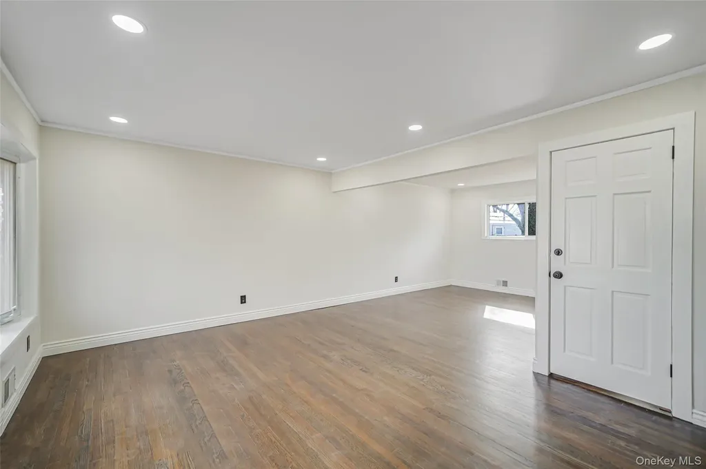 8 Elwood Road Centereach NY 11720