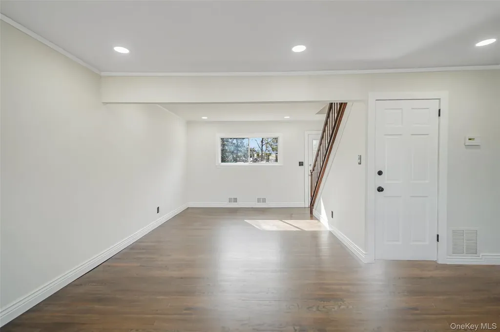 8 Elwood Road Centereach NY 11720