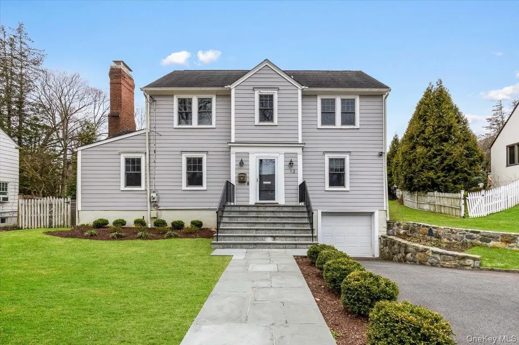 12 Robin Hill Road Scarsdale NY 10583