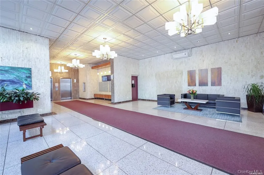 152-18 Union Turnpike Flushing NY 11367
