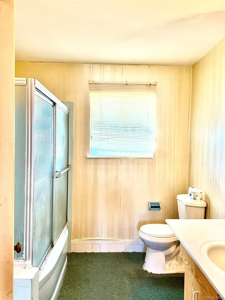 20 Catherine Drive Selden NY 11784
