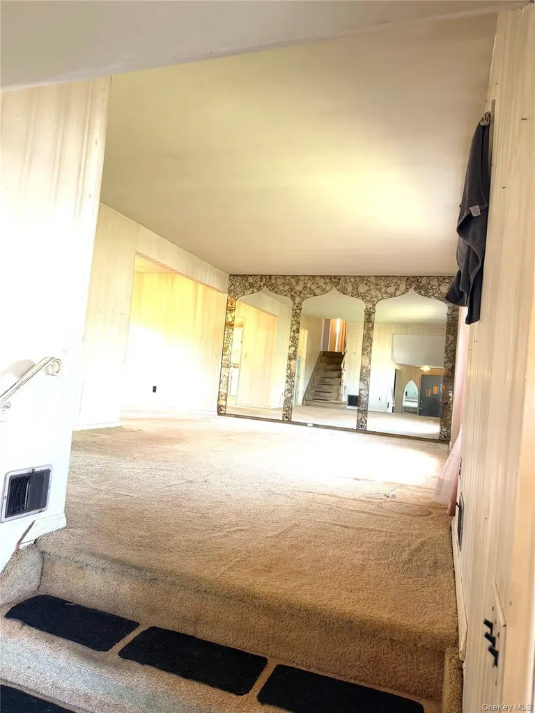 20 Catherine Drive Selden NY 11784