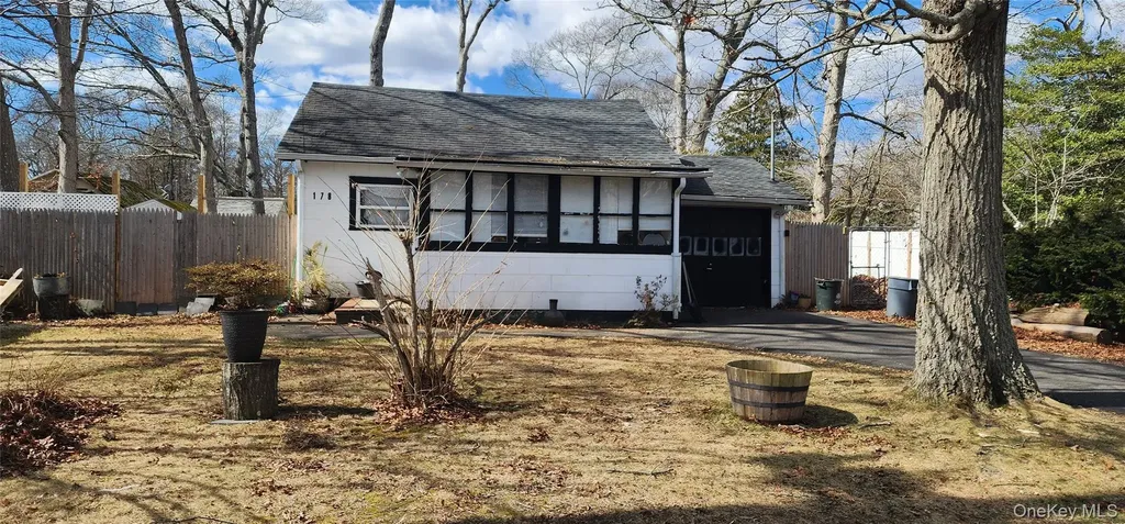 178 Locust Drive Mastic Beach NY 11951
