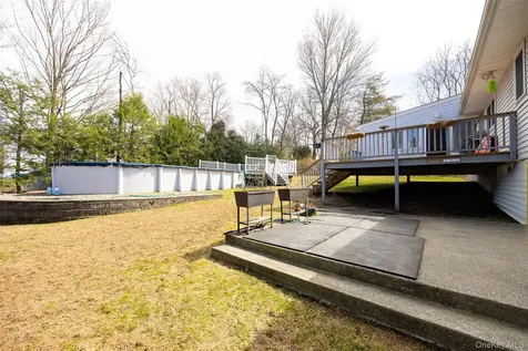 137 Simone Drive Poughkeepsie NY 12603