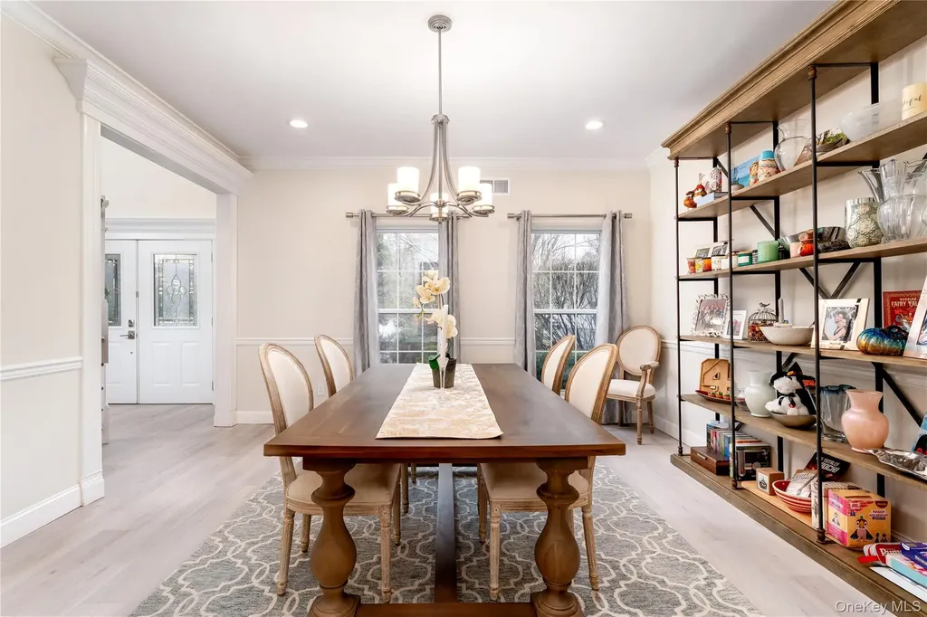 7 Framingham Lane Shoreham NY 11786