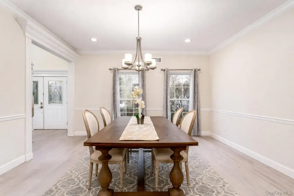 7 Framingham Lane Shoreham NY 11786
