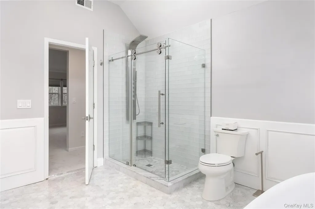7 Framingham Lane Shoreham NY 11786