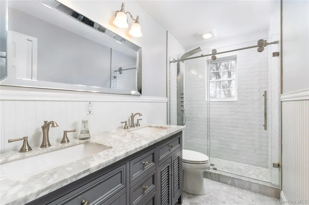 7 Framingham Lane Shoreham NY 11786