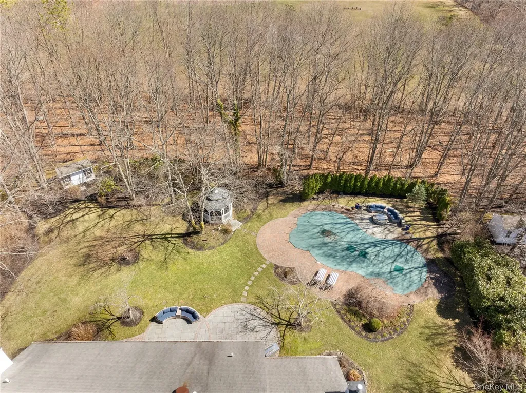 7 Framingham Lane Shoreham NY 11786
