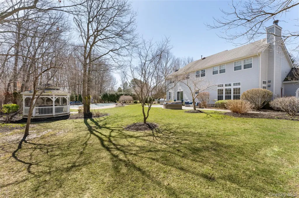 7 Framingham Lane Shoreham NY 11786