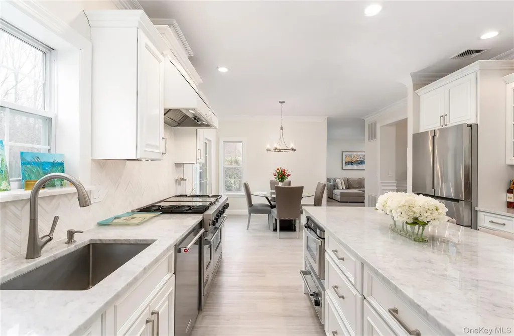 7 Framingham Lane Shoreham NY 11786