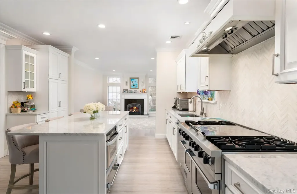 7 Framingham Lane Shoreham NY 11786