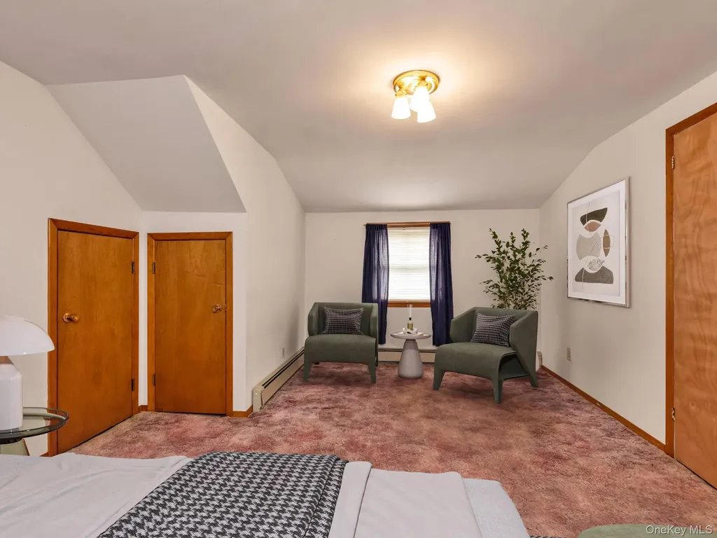 104 Vesper Court Babylon NY 11702