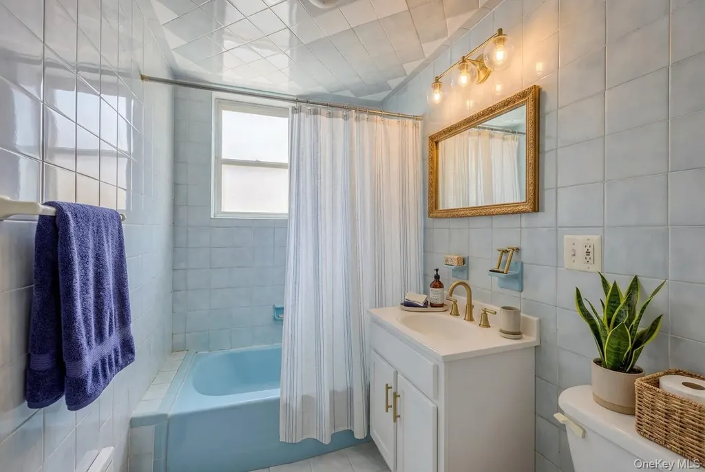 3553 12th Avenue Brooklyn NY 11218
