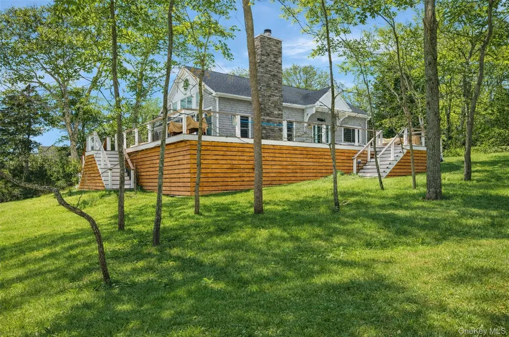 80 Louse Point East Hampton NY 11937