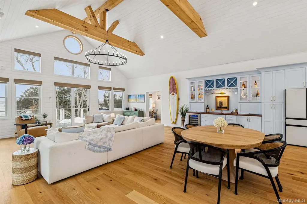 80 Louse Point East Hampton NY 11937