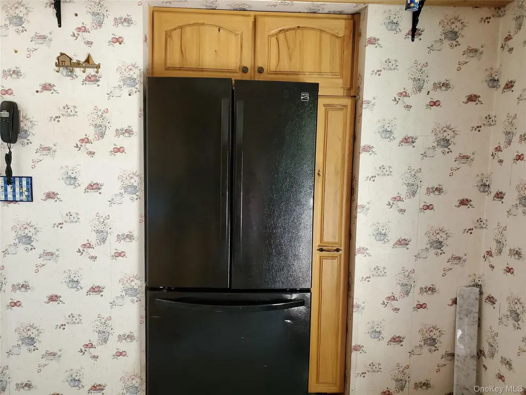 30 Jervis Avenue Copiague NY 11726