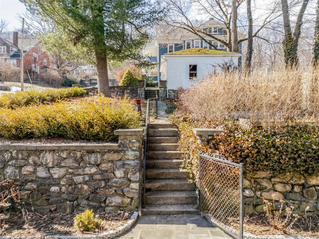 500 Nelson Avenue Peekskill NY 10566
