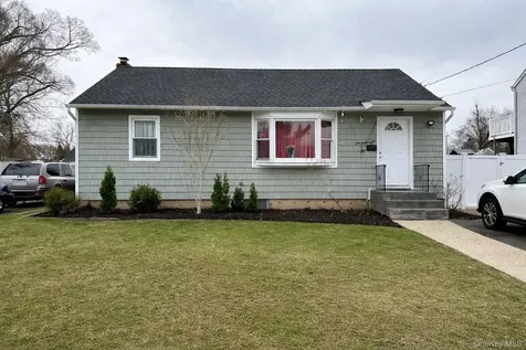 148 E Booker Avenue Wyandanch NY 11798