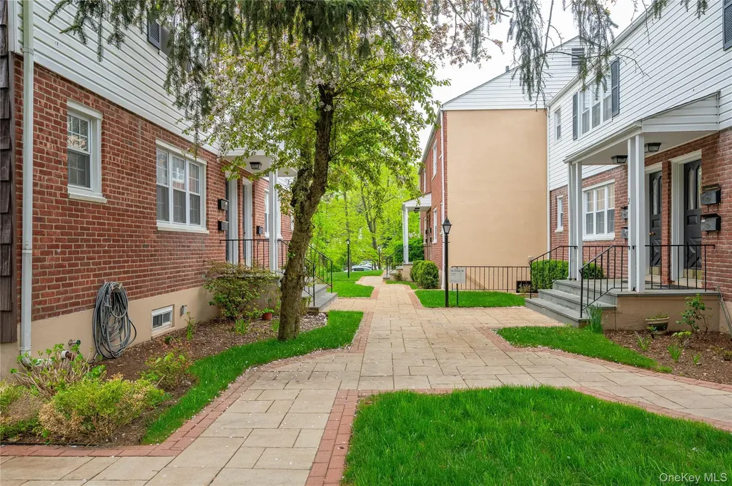 51 Cross Street Bronxville NY 10708
