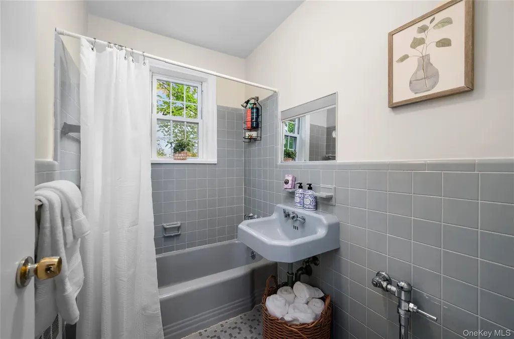 51 Cross Street Bronxville NY 10708