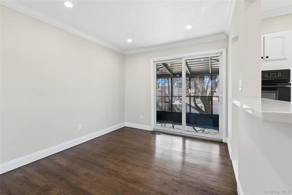 236 Vermont Avenue Bay Shore NY 11706