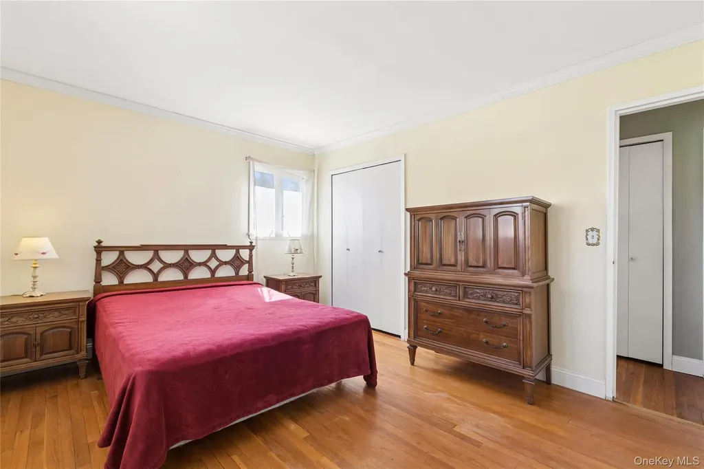 14 Wenmore Road Commack NY 11725