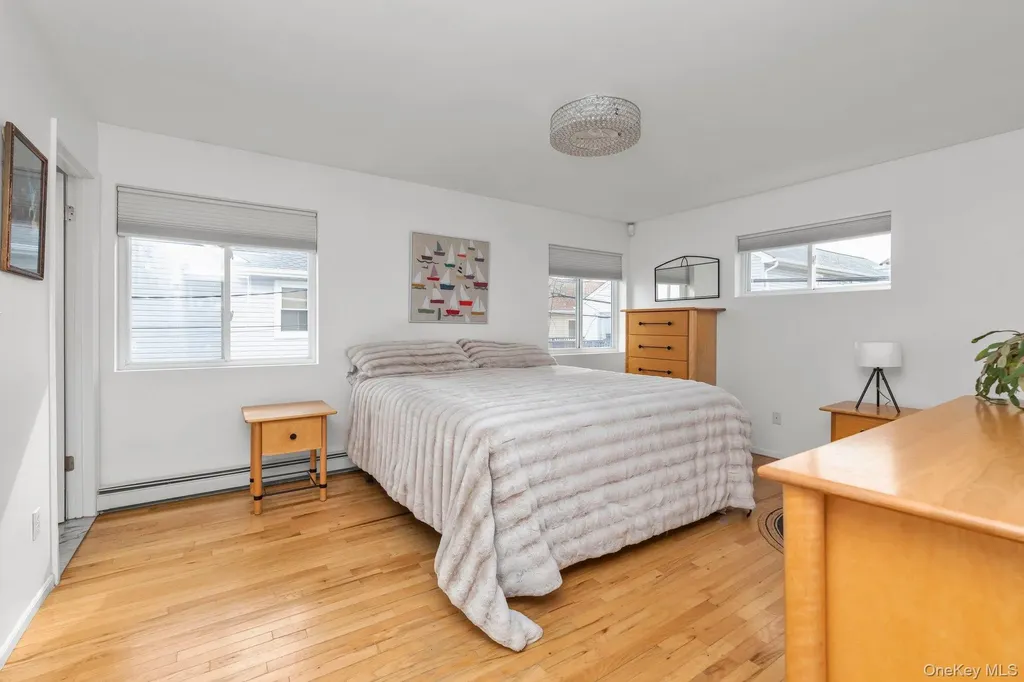 804 E Chester Street Long Beach NY 11561
