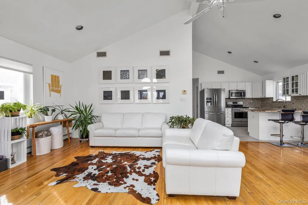 804 E Chester Street Long Beach NY 11561