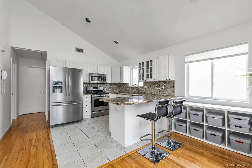 804 E Chester Street Long Beach NY 11561