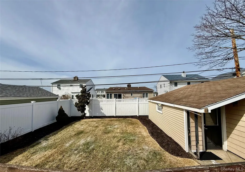 68 Robert Street Freeport NY 11520
