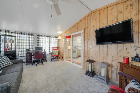 2 Dogwood Lane Manorville NY 11949