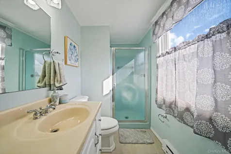 2 Dogwood Lane Manorville NY 11949