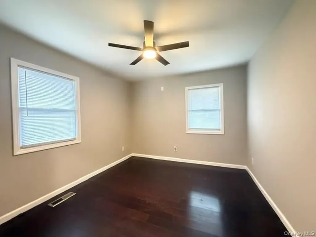 30 Melissa Road Kingston NY 12401