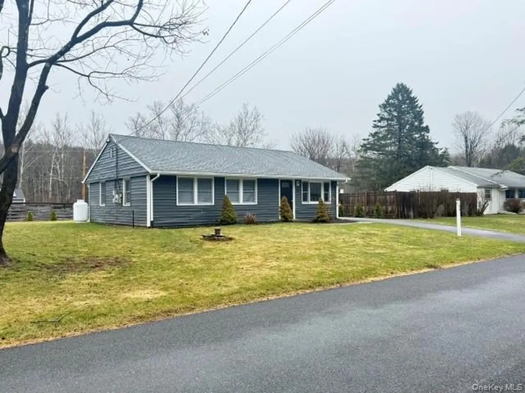 30 Melissa Road Kingston NY 12401