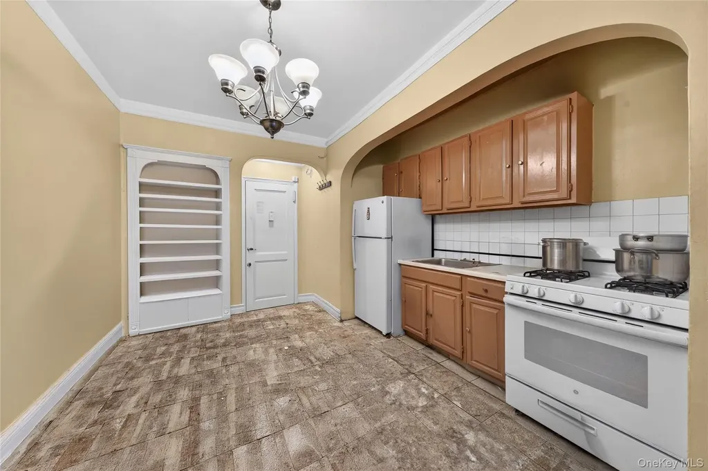 3220 Avenue H Brooklyn NY 11210