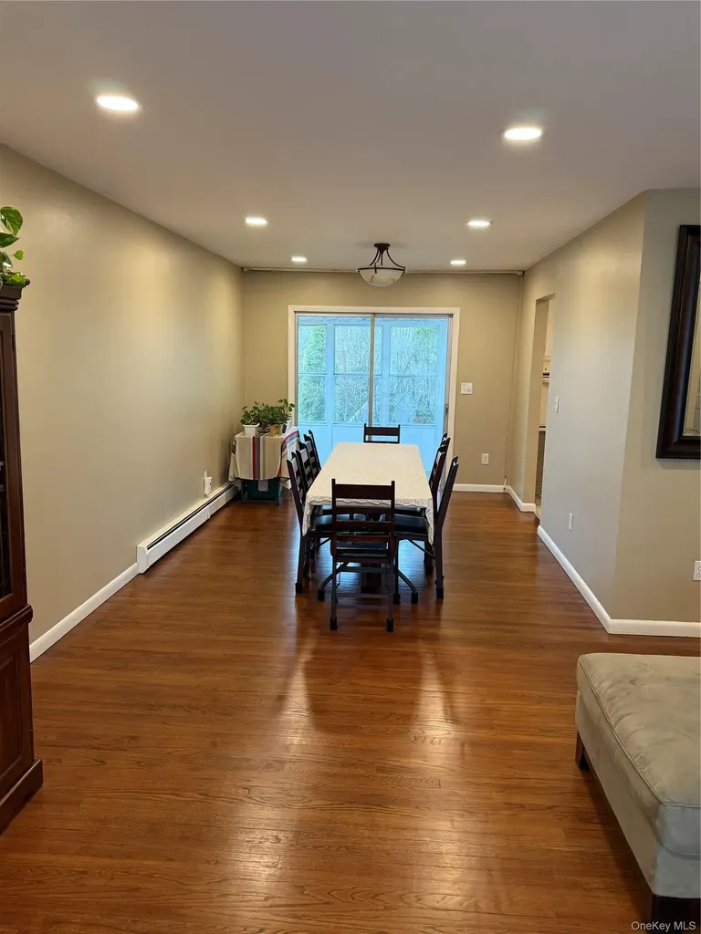 21 Crescent Place Monroe NY 10950