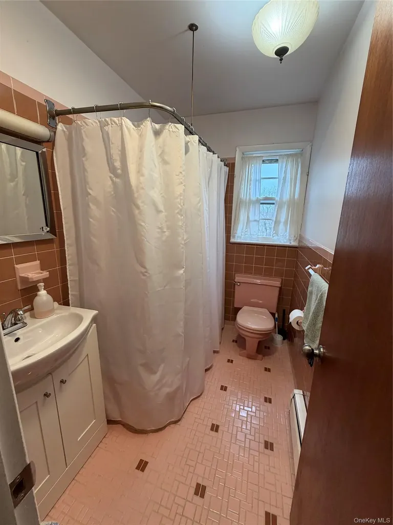 21 Crescent Place Monroe NY 10950