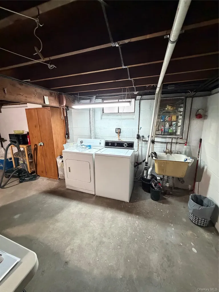 21 Crescent Place Monroe NY 10950