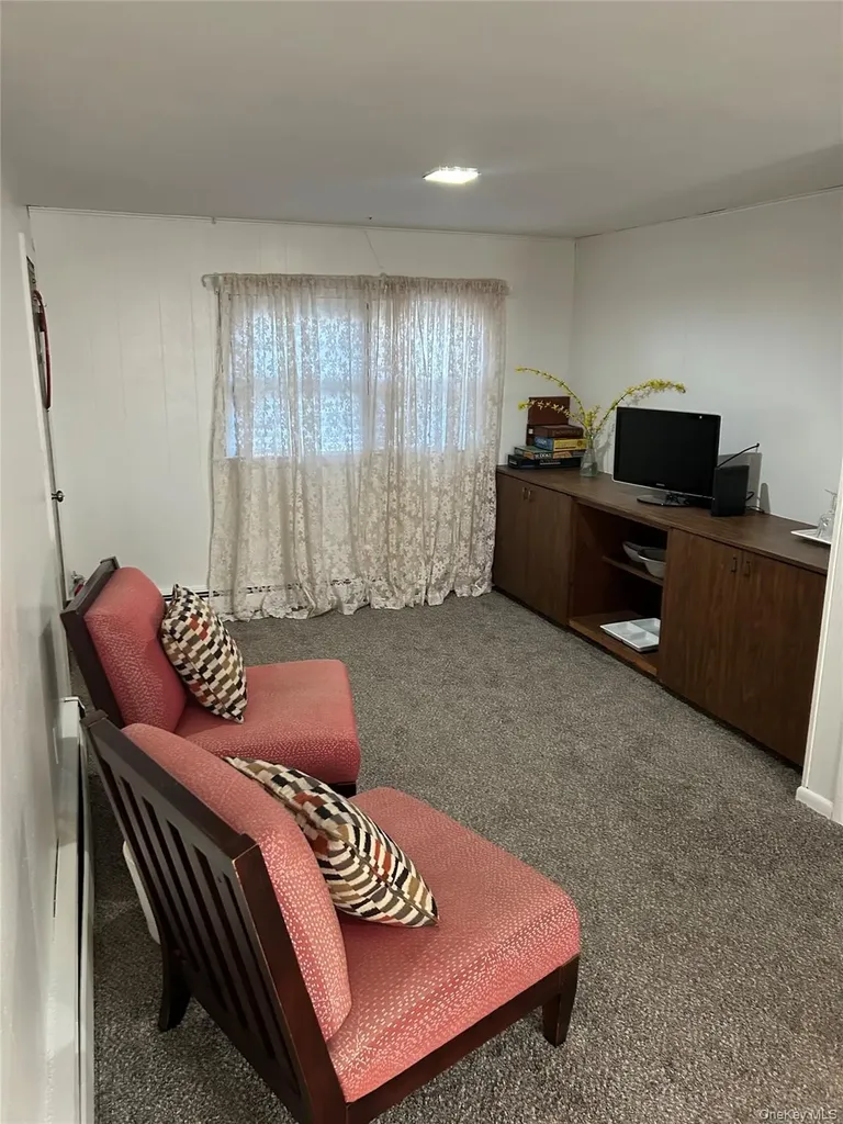 21 Crescent Place Monroe NY 10950