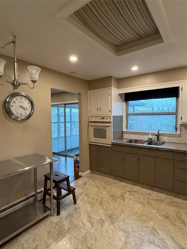 21 Crescent Place Monroe NY 10950