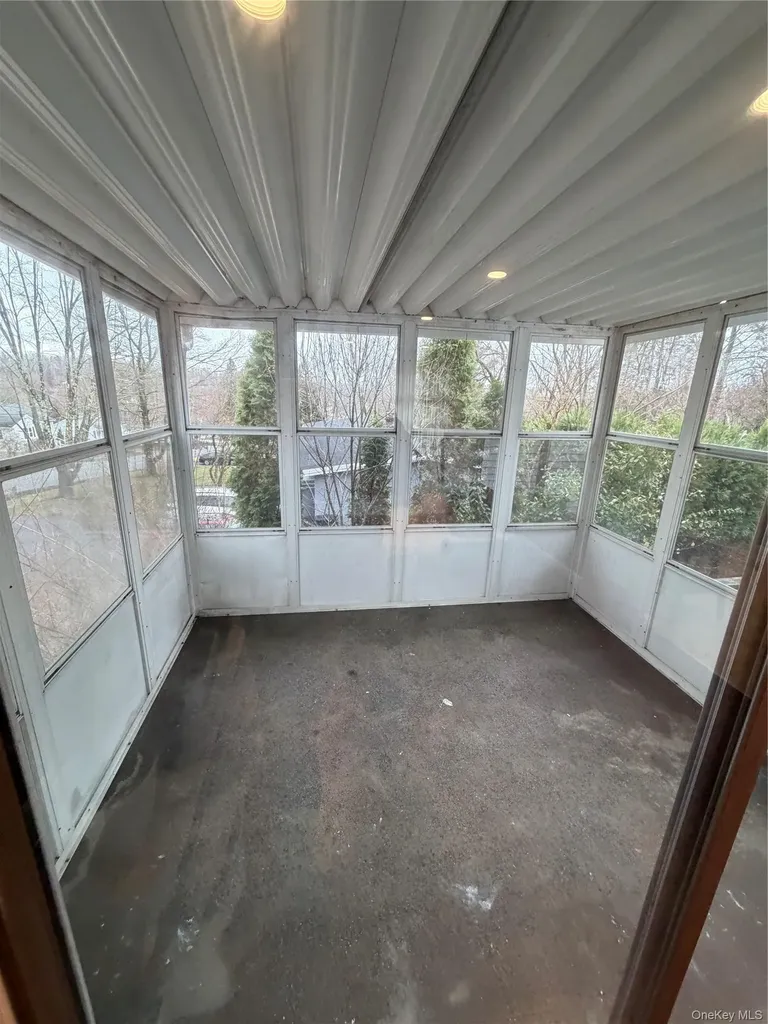 21 Crescent Place Monroe NY 10950