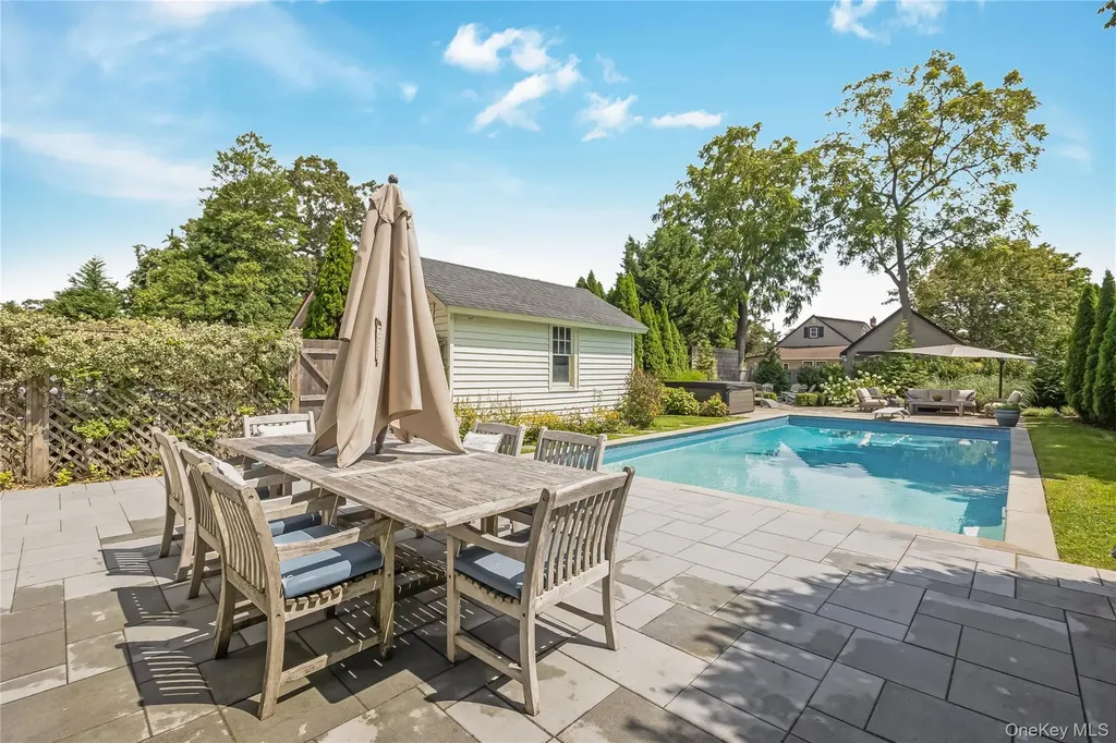 151 Church Avenue Islip NY 11751