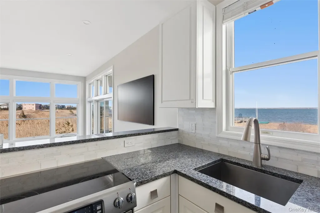 580 Dune Road Westhampton Beach NY 11978