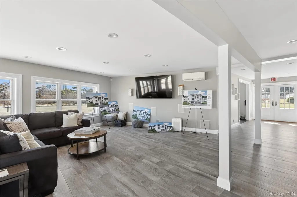 580 Dune Road Westhampton Beach NY 11978